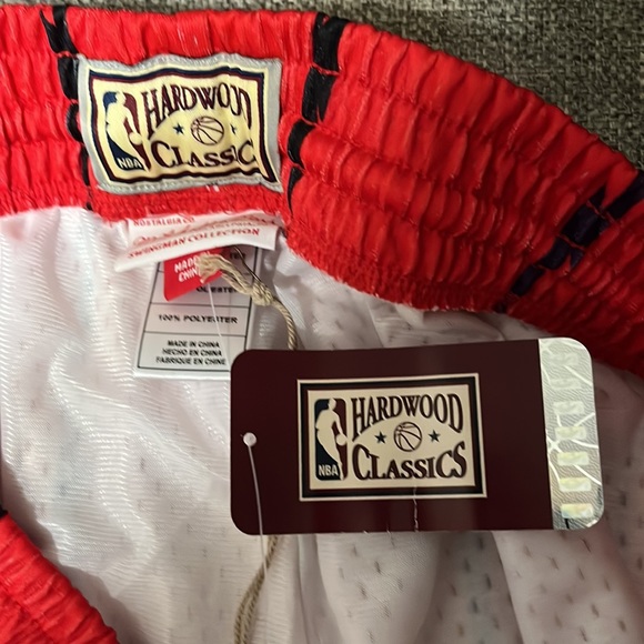 Hardwood Classics Toronto Raptors short - Picture 5 of 5